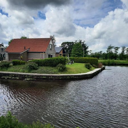 Waterhuis Friesland Oudwoude Exterior foto
